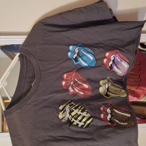 Crop top rolling stone